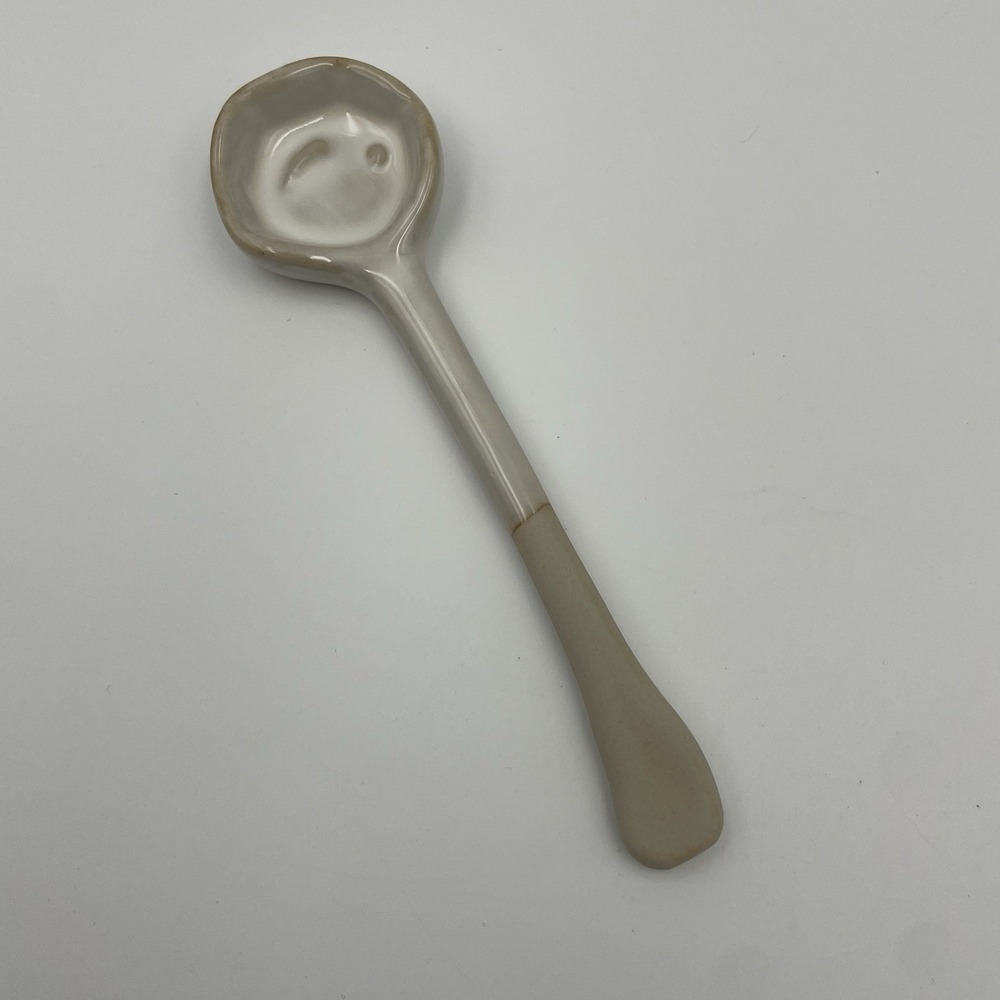 Japanese Ceramic Soup Spoon with Long Handle for Kitchen and Tableware New‎
